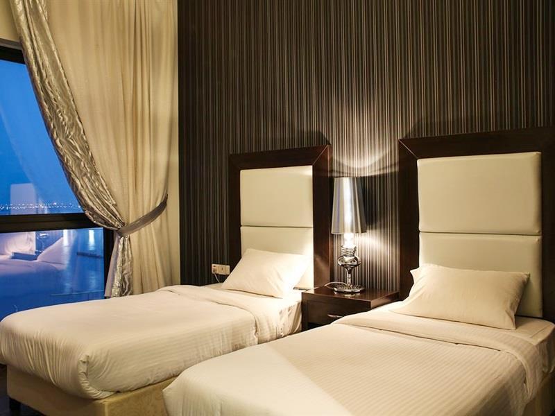 Loumage Hotel & Suites Manama Exterior photo